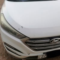 سيارة توسان موديل ٢٠١٨ رقم اربيل ماشيه ٩٤ الف  مابيها حادث او صبغ او ب...