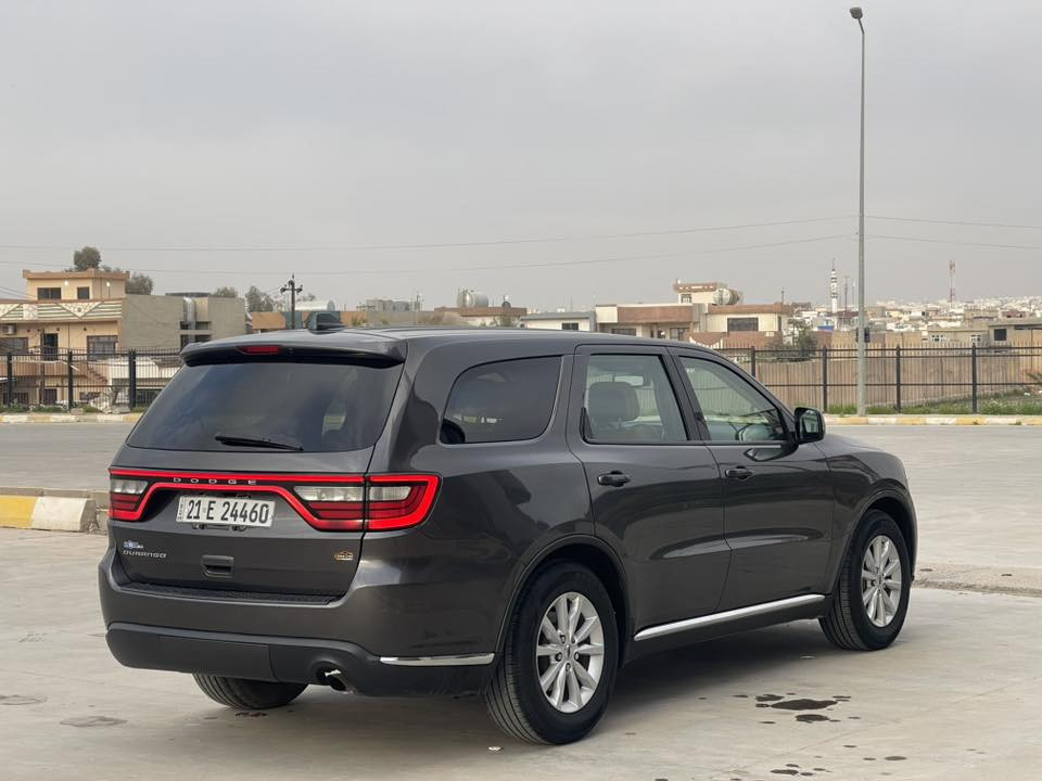 سلام عليكم دورنكو  للبيع او مراوس  بفورد اكسبيديشن ماكس
موديل ٢٠٢٠  صور حادث مرفق بالمنشور 
مواصفاته ستاندارت sxt ، محرك ٦ سلندر 
ماشيه ١٠٠ الف مايل گير و محرك بلادي مامفتوح
بيها ٣ قطع تبديل بلادي ارباكات مطاك
( جاملغ امامي سكن - باب سكن- باب خلف السكن )
بارد على كد الشبر بالجاملغ الخلفي  طرف سكن
صور حادث و رقم شانصي موجود بالمنشور 
سياره رقم و سنويه جديده و  باسمي تحويل ثاني يوم

عنوان كركوك و رقمه سليمانيه
سعره ٢٣٠ و مجال  
*********** واتساب و هاتف
