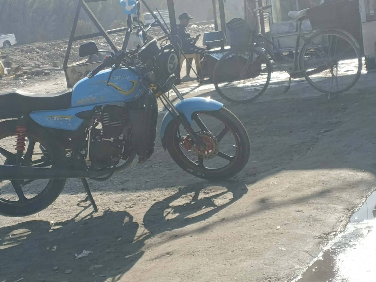 دراجه شايننك للبيع كامله مابيهه نقص موديل 25 اوراق كامله السعر 900 وبيهه مجال مكان جبله الرقم *********** او مراوس بدايون
