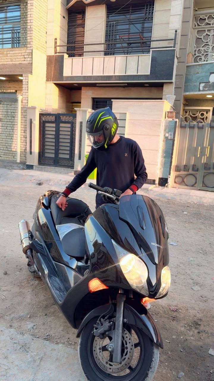 فورزا 010 كفاله عامه وضع الشركه دراجه حي نظيفه ما صار هواي من نزلتها من الرمبه ماشيه 29 دراجه حيل جديده مكانه بغداد تصل وتساب بي ***********
