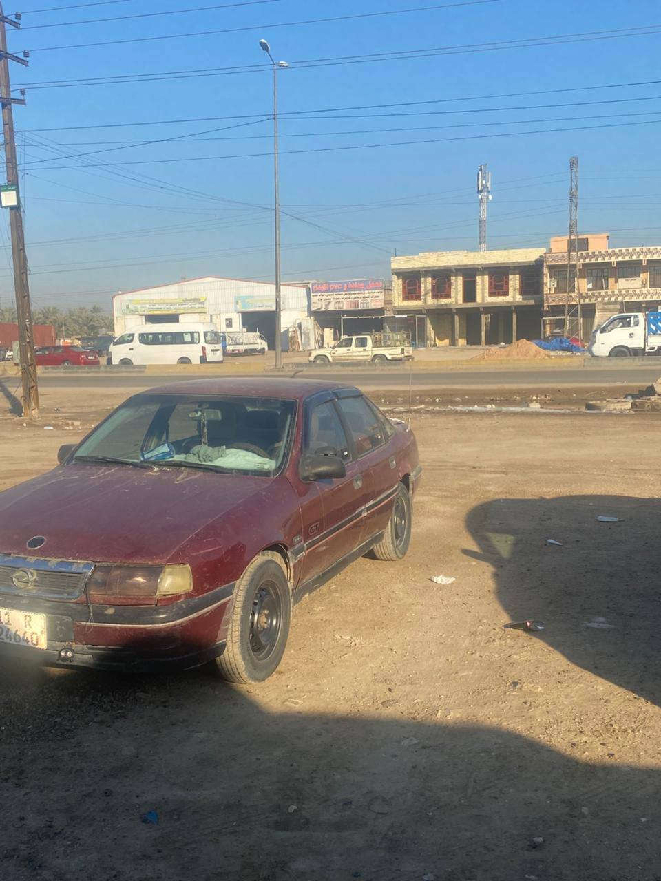 سلام عليكم اوبل فكتره موديل 92 محرك ،2000 محرك وكير جدد سياره بلاديه 
والباقي شوفت العين رقم الهاتف *********** عنوان بغداد ابو غريب
