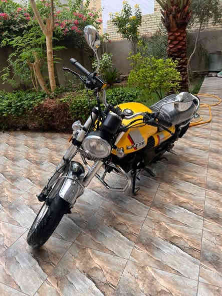 السلام عليكم 
للبيع فقط دايوان نفخ 
موديل 2022 
 رقم قادسيه (16) باسمي 
تحويل ثاني يوم
الدراجه مكفوله 
السعر 2500 مليوننين ونص
المكان ،الديوانيه
للاتصال ***********
