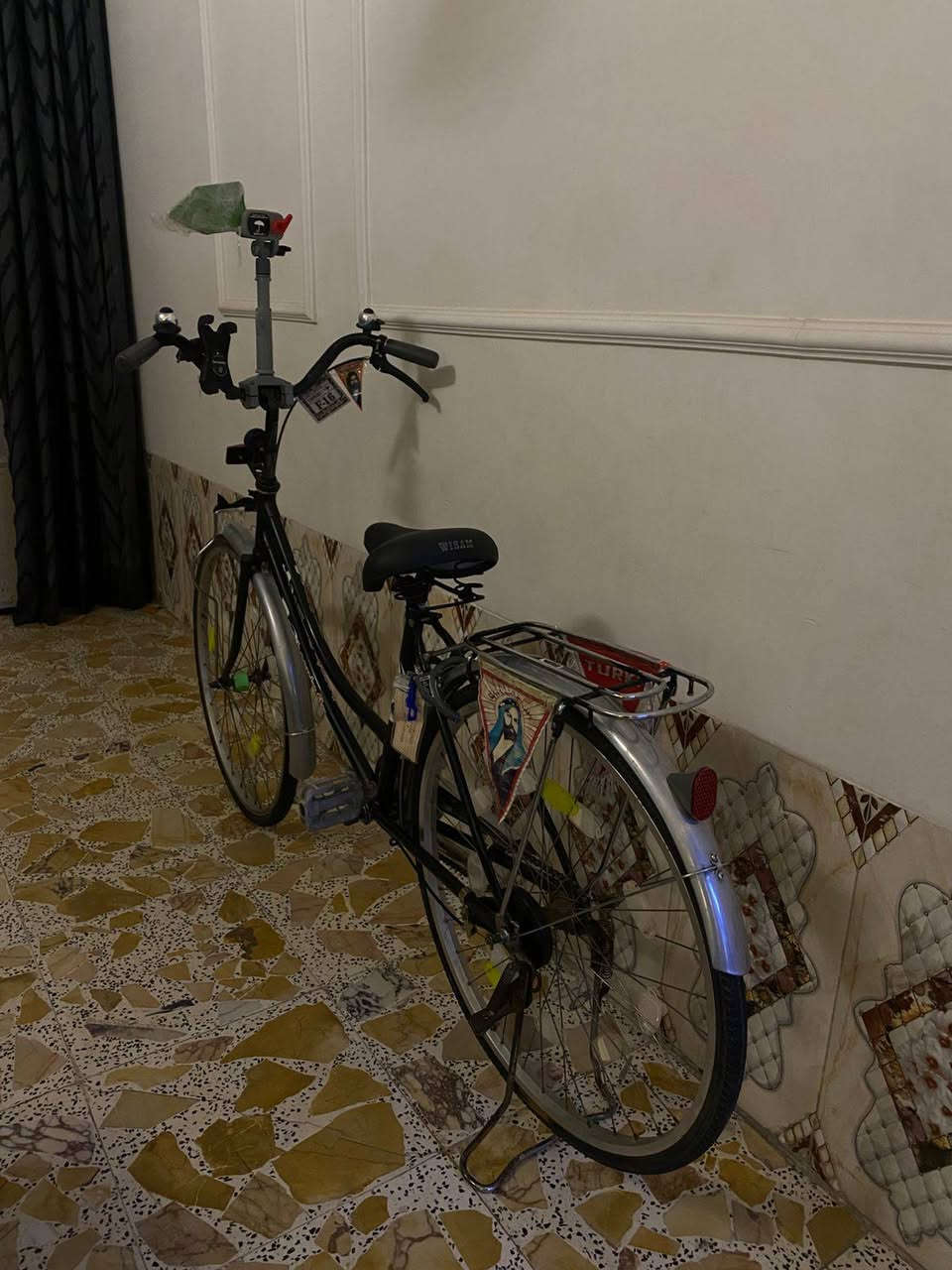 سلام علیکم شباب بایسکل البیع بناتي یاباني حجم 26 کامل مابي نقص تایرات کدامك بل صوره کاملات جوابه جدد بایسکل حلو بي بریك خلفي بل مکان نقصه بس بریك امامي والباقي کامل کله کشن جدید طبي کامل نضافته 100/80 تریده بدون غراض تریده هوه والغراض بکیفك هوه و الغراض یخلتف السعر و بدون غراض یختلف  بدون غراض اب 85 وبي مجال الطیبین  مکاني بغداد الشعب الاستفسار ***********

