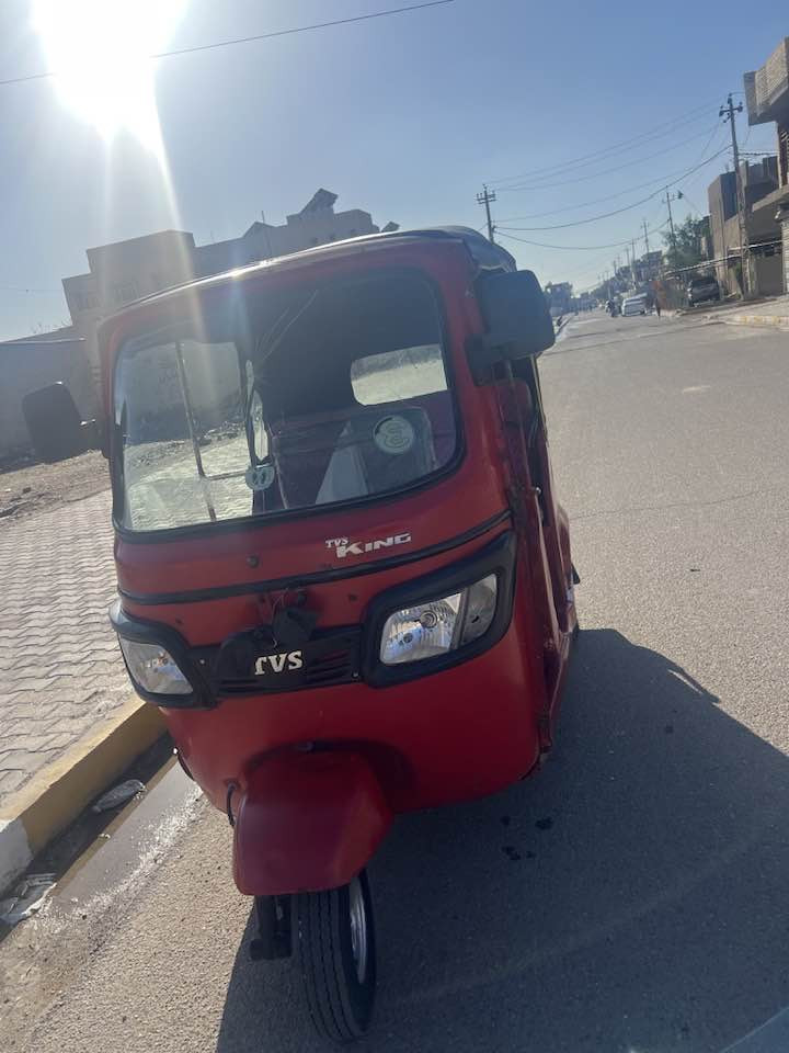 سلام عليكم ورحمة الله وبركاته عند تك تك موديل ٢٠١٧داخله ٢٠١٨اوراق اصليه شرط ترقيم مكينه مال واحد وعشرين جديده كهربائية كله شغاله تك تك ربع ماذب عليه كبل للشارع بيه بس دوسات معمره مكان بغداد المحموديه السعر مليونين ٨٠٠ وبيه مجال حك جيه رقم ***********متوجد واساب وتصال
