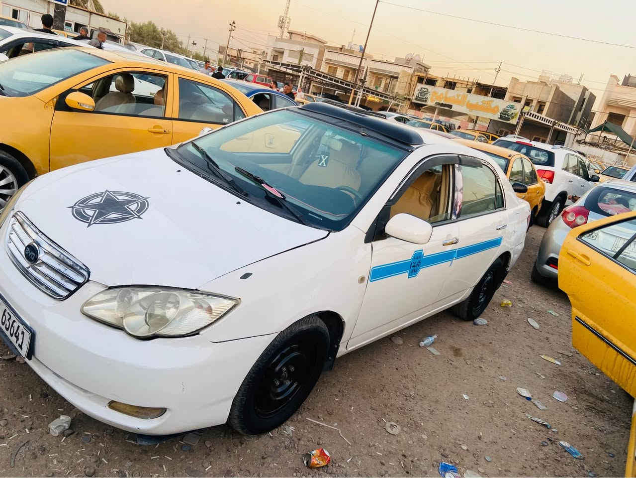 السعر ٤٨
صبغ حزام جماليه 
العنوان حي الجهاد الملحانيه 
*********** بغداد, العراق
