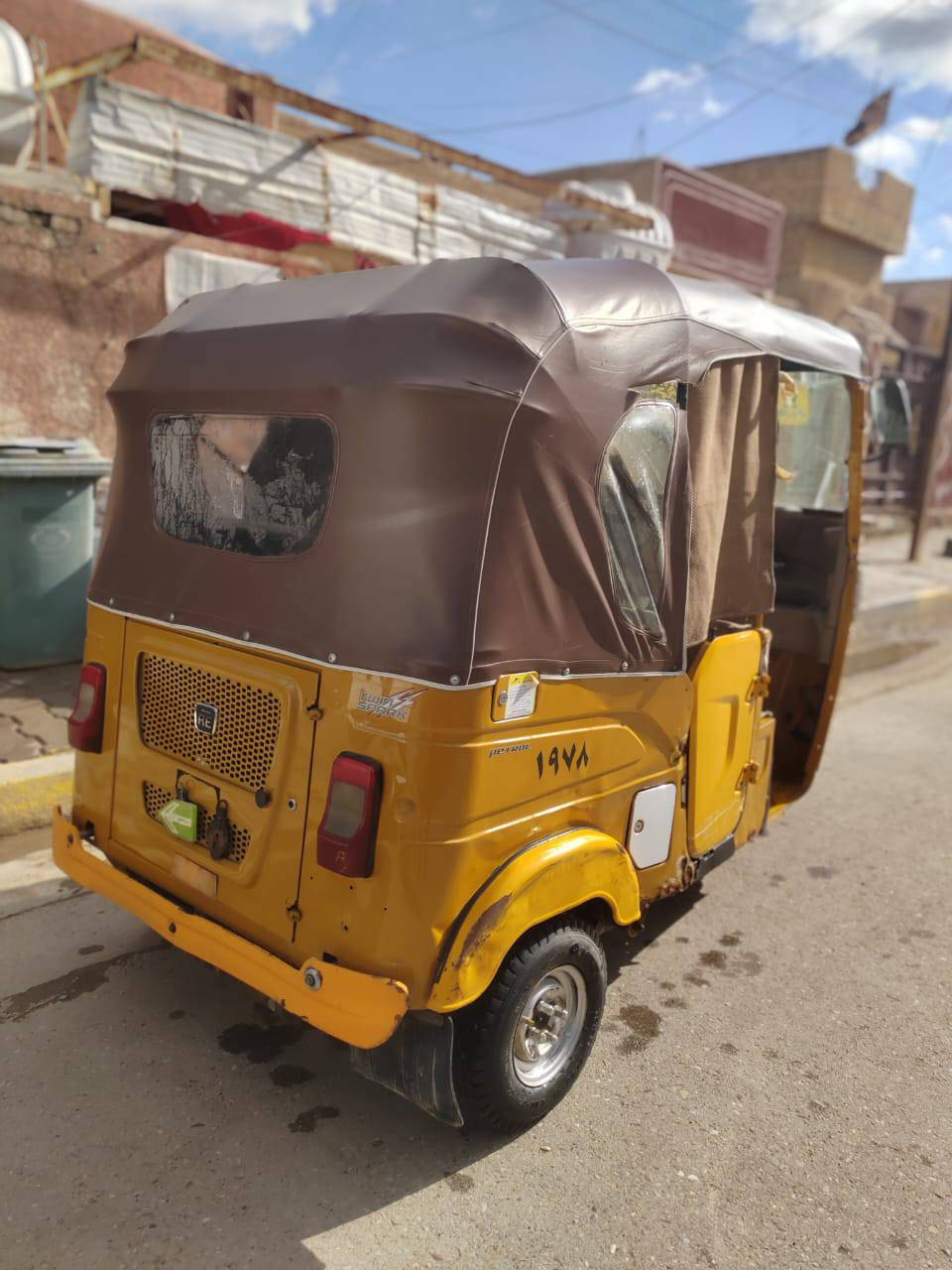 سلام عليكم تكتك موديل 21تكتك مرقمه يريده تريب بسيط تكتك ميكانيكي شغاله السعر 6500بيه مجال قليل مكاني الحسينيه مال الراشدية التواصل وتساب على هذا الرقم ***********
