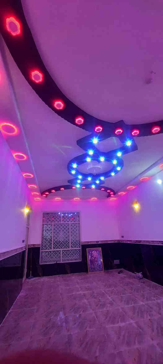 مستعدون الى تئسيس كافت المنازل ولمحلات كهرباء بسعار مناسبه عمل نقطت البوري 4 الاف ولسمنز 3 الاف *********** مكاني ميسان عمارة, ميسان
