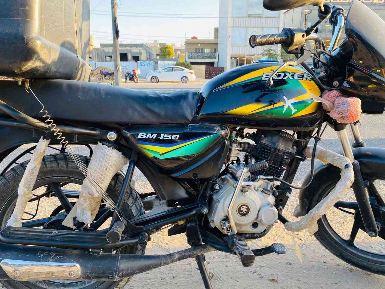 السلام عليكم. بوكسر ٢٢ للبيع أوراق أصولية بوجهك ترقم. مجفتة تجفيت شركة مابيهة أي نقص كهربائيات كلهة شغالة. مكاني بغداد الدورة.. السعر. مليون و١٥٠ وبيهة مجال ***********.الاتصال على هذا الرقم. مكلف بلنشر لحد يدخل خاص رجائا...
