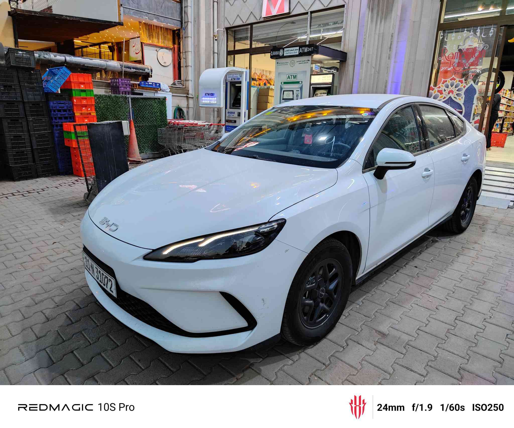 للبيع أو للمراوس  ابـ فئه اعلى والفرق جاهز اريد qin L فول مواصفاات او seal06 فل مواصفاات او song plus فل مواصفات , و الفرق جاهز  وياريت اذا مراوس 😚
مكفوله كفاله عامه من كلشيي✅💯
السياره زيرووو ماشيه 60 كيلو فقط مطالع بيها✅
وياها شاحنه اصليه تشحن ايرث و بدون ايرث اصليه السراج واسأل عنها شنو بس الشاحن ب 250⚡
و دهن اوكسيدو 0-16 اصلي اخذته اللتر اب 19 من محلات الحسام
و داش كام اصليه Azdome ( كامرة تسجيل اماميه) ابحث عنها وشوفها شنو ✔️
اخوان ملاحضه مهمه شاحنها فقط مرتين و شاحنه اصليه
( الشاحنه البيضه التجي وياها مو مالتها،، الاصليه يبوكوها التجار) 
ومغلف الكشنات تغليف لطيف قماش
السعر 19 مليون قفل
مكاني بل يرموك الاربع شوارع
حسن ***********
رجائااااااً القفاصه🤢 او الي يكسرون بل اسعار ب حسابات مجهول الهويه🤮 الي يحاولون يصيدون ب مي العكر بشرفك اعبر المنشور 
الاسعار معروفه
