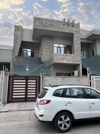 دار للبيع ❌  في منطقة جمعية العدل المساحه ١٦٠واجها ٧ونص طابقين الطابق ...