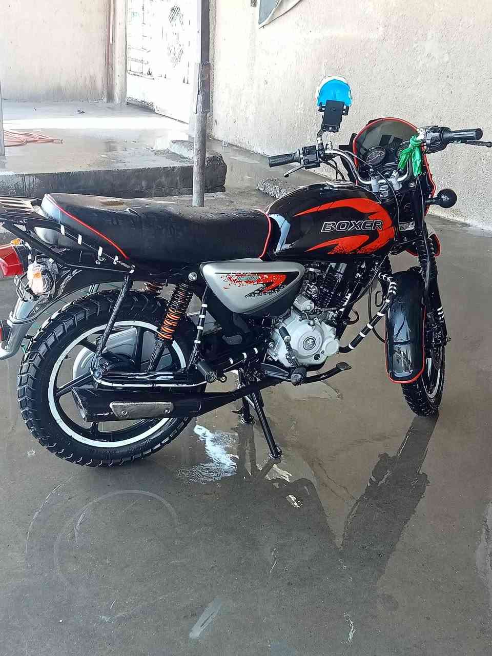 للبيع دراجة باجاج بوكسر Bajaj Boxer
اللون: اسود × برتقالي
الحالة: نظيفة ومرتبة، جاهزة
المكان: بغداد
السعر: ... مليونين - قابل للتفاوض
الموديل . 2022
للاستفسار:***********
