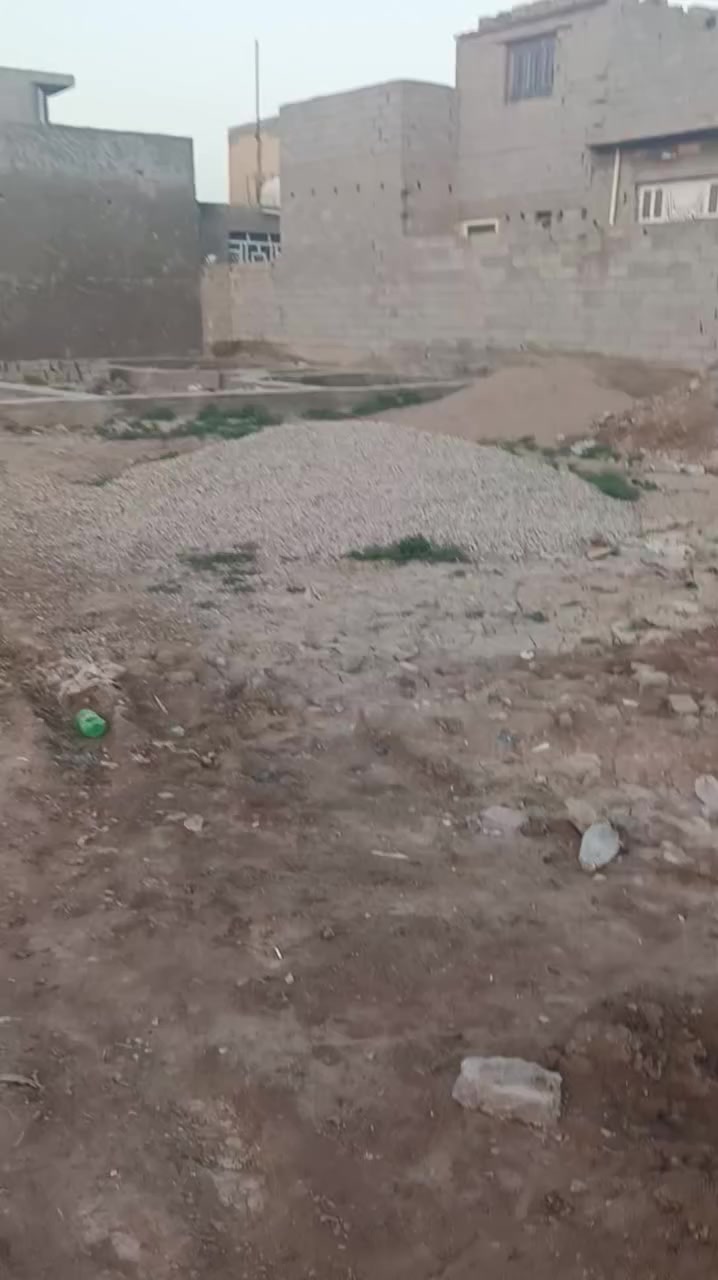 قطعه ارض للبيع طابو زراعي 255م قرب ملعب هشام الاتصال على ***********
