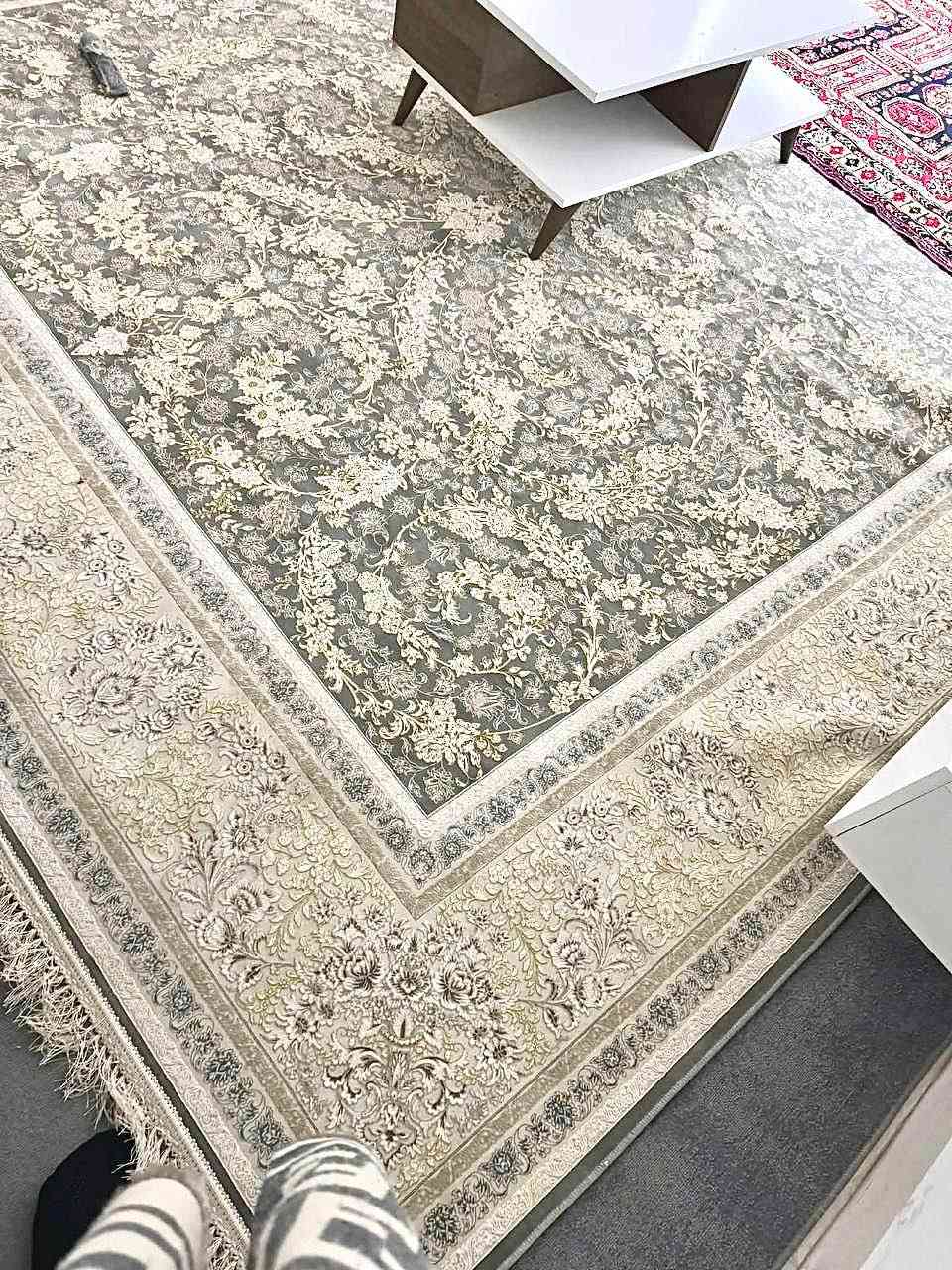 فەرشی ئێرانی 3 بە 4 ی 1200 شانە خاوێنو بێ کێشە بە شەرت بۆ فرۆشتن *********** أربيل, العراق
