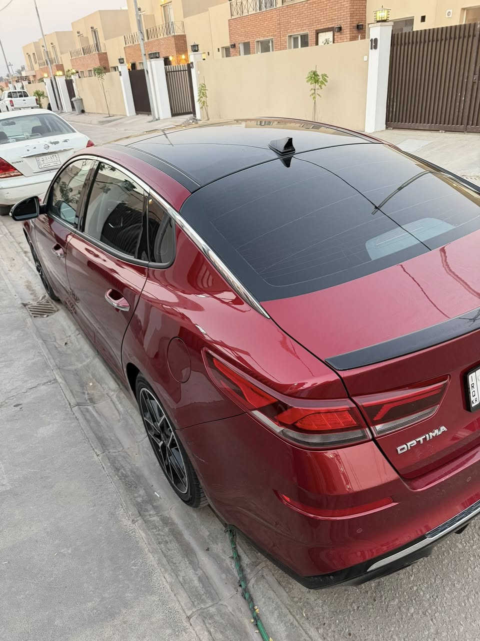 اوبتما 2020 SX فووول مواصفات        ماشيه/55 الف
حادثها/ فقط دعامية اماميه بدون قطرة صبغ وبدون اي ايرباك (تعتبر كليين) 
محرك 2000 تيربوو 

مواصفات Vip
بانوراما /كامره/ بصمه تشغيل/عدسات دواره/ لد دشبول وابواب بلادي/ حساسات شنو الي ابالك بيها فووول الفول 

السعرر /173 وبيهاا مجااال بسيط 
للاستفسار/***********
