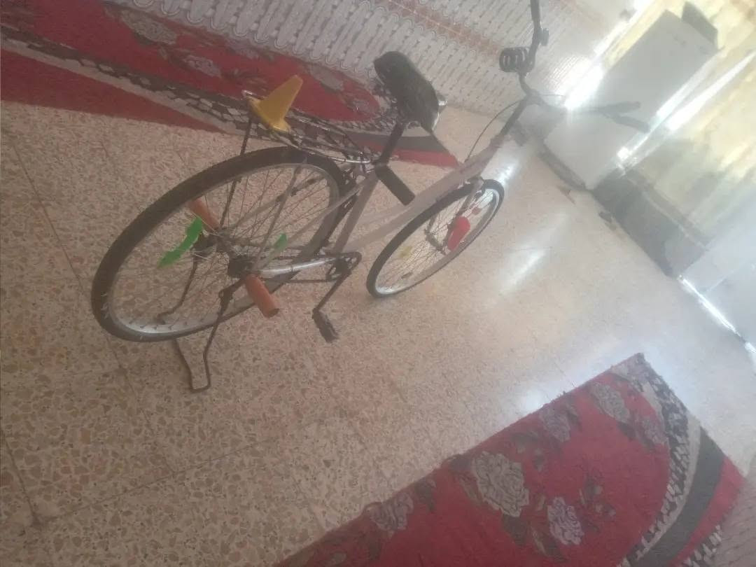 سلام عليكم  باسكل البيع مديل ٢٧ياباني سعر ٧٤وبي مجال قليل الطيبين


**إذا كنت صاحب هذا الإعلان وتريد حذفه لأي سبب، رجاءا أرسل رسالة إلى الدعم الفني**