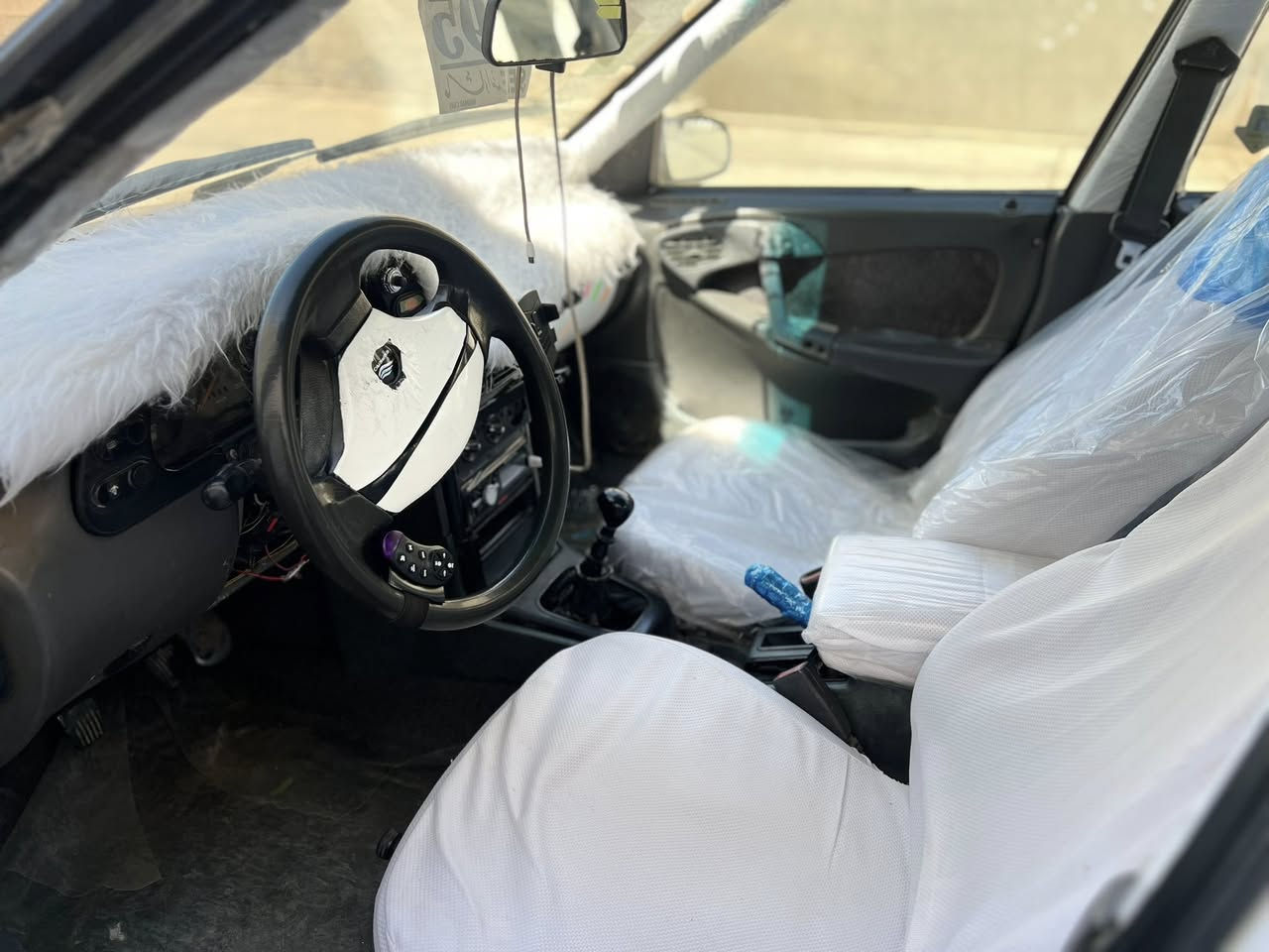 داويو ئسپرو موديل ١٩٩٥ گير و مةكينة تازة بةستراوة تاخم تايةي لوكي بو بةستراوة سةنةوي تا ٢٠٣١تازةية بي ليدراو
سعر ٢٥و مةجالي كةم شوين كةركوك 
***********
