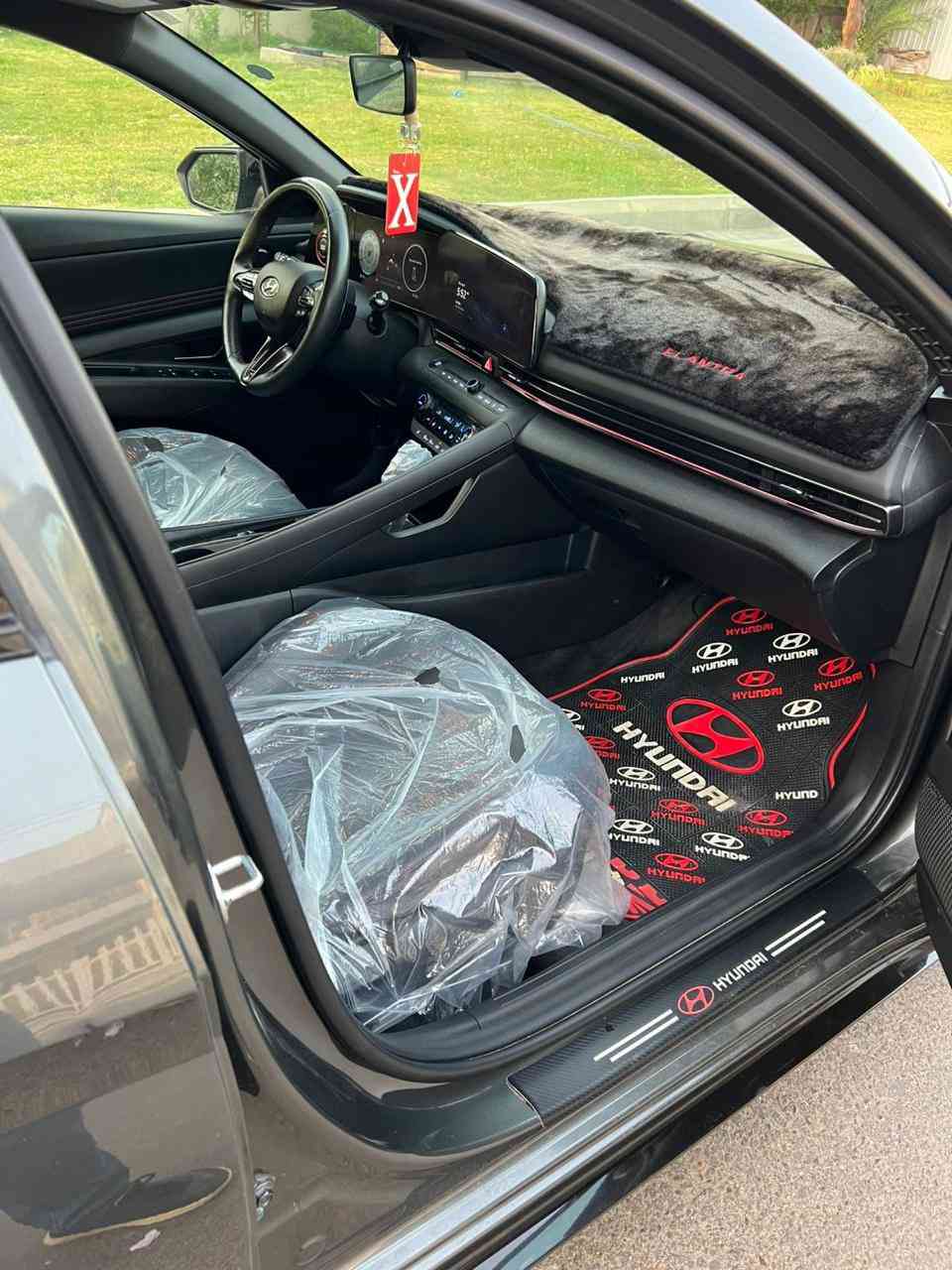 ‏𝐇𝐘𝐔𝐍𝐃𝐀𝐈 E𝐋𝐀𝐍𝐓𝐑𝐀 23 𝐍 𝐋𝐈𝐍E
فول الفول  
بدون ايرباكك
محرك 1600 تيربو 🚀🚀🚀
كير اوتوماتيك دبل كلچ  7 نمر
فتحة سقف
يده كير + الستيرن شعار N
شاشه كار بلي و اندرويد 
كشنات تدفئة 
بصمه ابواب(لمس)
كشن جلد مطعم بمخمل +مغلف نايلون حراري 
كشن كهرباء 
شاشة كبيرة 
3 انظمة قيادة sport manol smart
لايت لد نهاري ليلي 
رادارات 
تحديد مسار 
مثبت سرعة 
انارة ترحيبية 
ويل حجم 18 
سستم صوت boss
فول تحكمات ستيرن 
مطعمة بآسود 
لايت عدستين
شفتات 
اشاير بالمري 
شحن لاسلكي
انارة بالدشبول 
كامرة خلفية دوارة
بعد بيهة مواصفات 
السياره جديده ماشيه 22ميل 
السيارة بيهة صبغ دعاميات امامية وخلفية ومسطرة الصندوك فقط اخت الكلين يعني 
 
  
للتواصل (    ***********) 
مكان بغداد السيدية
