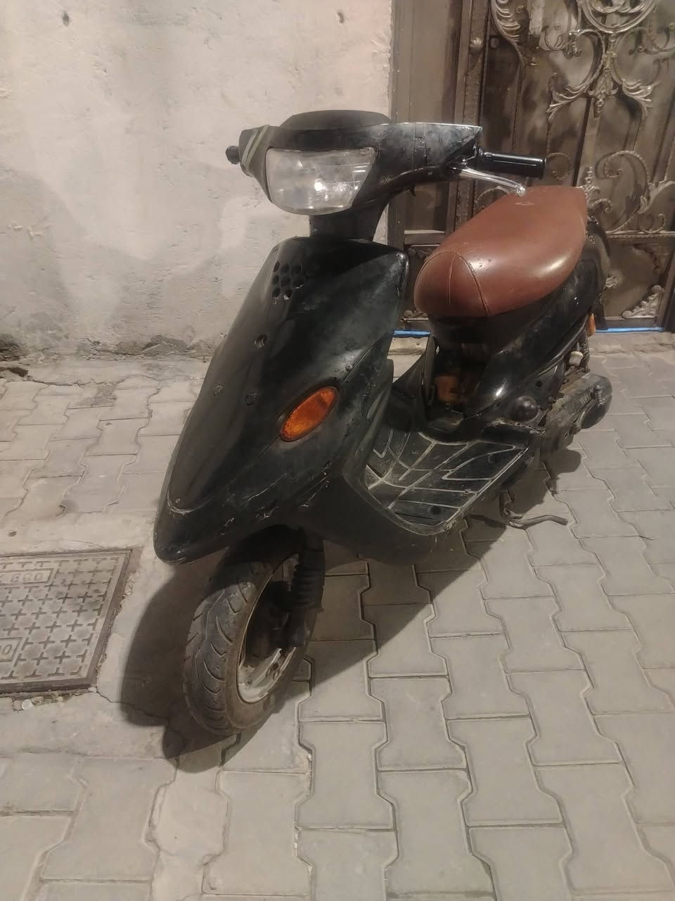 دراجه 9 زروف ياماها كلشي شغال بيه وسلف فقط باتري مال شغل توديك وترجعك  كلوبات كدام وره شغالات سعره 150 وبيهه مجال مكان بصره الاصمعي رقم ***********
