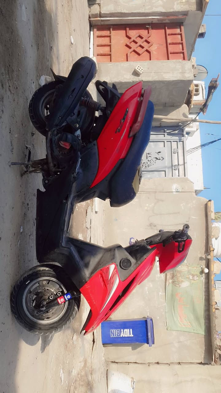 السلام عليكم جيتي ار موديل 13 مكينه بلاديه شلعه معدل تخبل مكينه خرسه نكره بكل وقت نقصه فقط اشاير وشاشه لباقي كله شغاله تاير امامي خلفي جديد مابيه اي نقص السعر 500 مكاني بغداد شعله ***********

