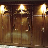 غرفة نوم للبيع السعر 500 الف وبيها مجال الاتصال على الرقم. 07817202556