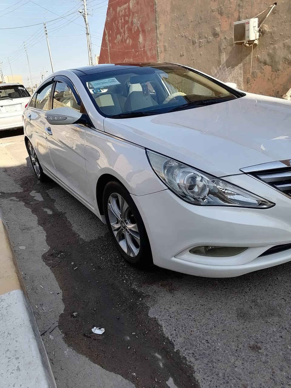 سلام عليكم سوناته موديل ٢٠٠١١رقم بغداد بسمي  خليجي  سوناره وياه تخم تاير سياره حلوه كامل موصفات تنته مكان السياره فلوجه النساف محرك ٢٤٠٠ دوش تدفئه تبريد السعر ١٣٠$وبيه مجال الستفسار تصال عل رقم ***********
