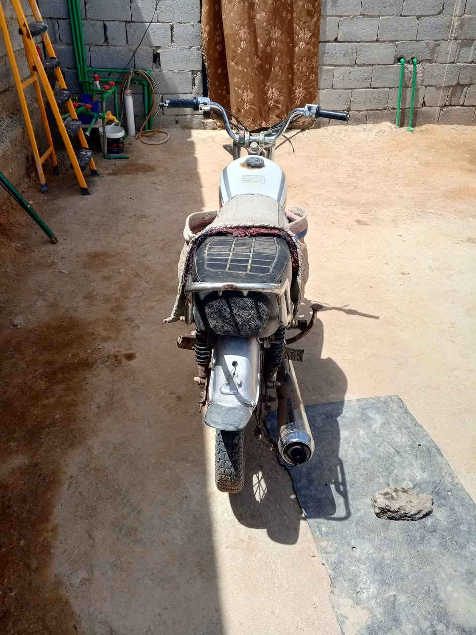 سلام عليكم  دراجه ربعه كير موديل 20لبيع كلك مكفوله
كفاله عامه   سعر 250وبيه مجال لشراي رقم ***********
