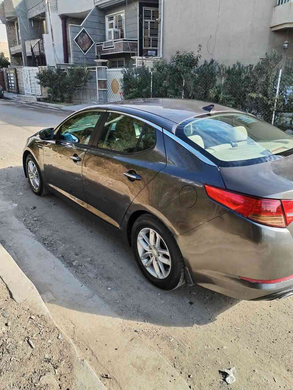 اوبتيما ۲۰۱۳ ليبل واحد عدا الجنطه
حادثها موضح بالصوره و بيها صبغ بالقماره بسبب الجراد

قبق جنطه مبدل

كير محرك صدر كله جديد

تبريد ثلج

تايرات جدد

باقي التفاصيل بالصور

رقم انكليزي باسمنا

مكاني بغداد شهداء البياع

السعر ١٠٥ وبيها مجاال

مكلف بالنشر الرحاء التواصل على الرقم شكرا...

رقم ***********
