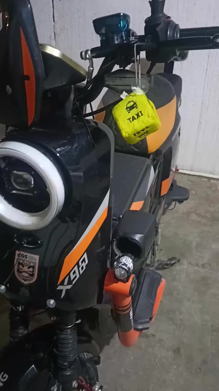 السلام عليكم 
باسكيل شحن X900 للبيع او(مراوس اب ار 9 او ار 7 او ار 11) نضيف سرعته 109 موديل 25 كهربائيات كله شغال بل شرط السعر 400 وبي مجال عنواني كركوك راس دوميز


**إذا كنت صاحب هذا الإعلان وتريد حذفه لأي سبب، رجاءا أرسل رسالة إلى الدعم الفني**