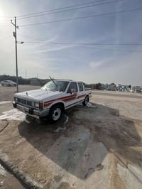 سيارة مكفولة كفالة عامة موديل 90 من شاخة من محرك من قير مقفولة كفالة ع...