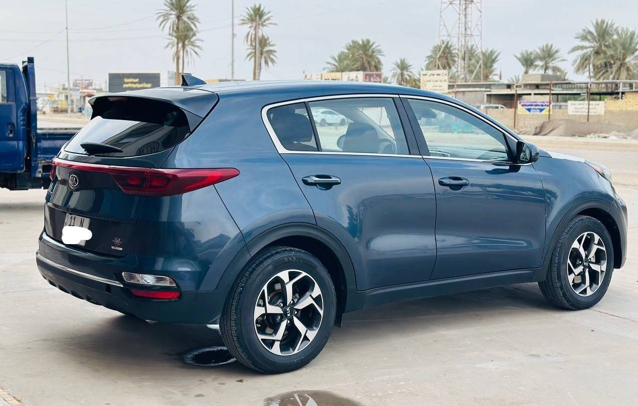 السلام عليكم سبورتج 2021 رقم بغداد تحويل مباشر وارد امريكي حادث جاملغ وبنيد  مواصفات محرك 2400  شاشه كبيره لمس كامره دواره تحكم ستيرن تبريد قطعتين لدات نهاريه نظام سبورت و ايكو مثبت سرعه تخم تاير  سياره نضيفه وجاهزه مابيه اي نقص مكاني حله المدحتيه السعر 158 بيع فقط للأستفسار ***********
