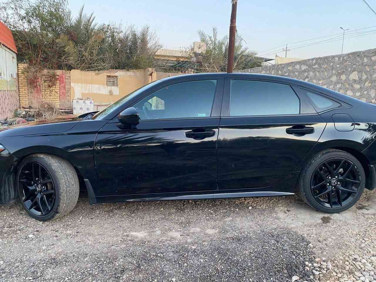 السلام عليكم
هوندا سيفيك 2023 سبورت

ماشيه68ميل وقابله للزياده   

رقم قادسيه (معوقين) 

     ( ( حادث جاملغ امامي فقط  ) )  

مواصفات

- بصمة 

- شاشة كبيرة كار بلي 

- رادار 

- تحديد مسار

- اوتو استوب  انطفاء عند الوقوق 

- تحديد سرعة

- شاشة عداد ديجيتل

- تحكمات ستيرن

- تحذير  وقوف 

- هاندبريك كهربائي

- لايت زينون امامي

- لايت خلفي ليد

- تشغيل عن بعد 

- نظام ايكو وسبورت وعادي

- محرك ٢٠٠٠  تنفس طبيعي

السعر  135 
العنوان :- الديوانية مركز

للاستفسار الاتصال 
***********
***********
