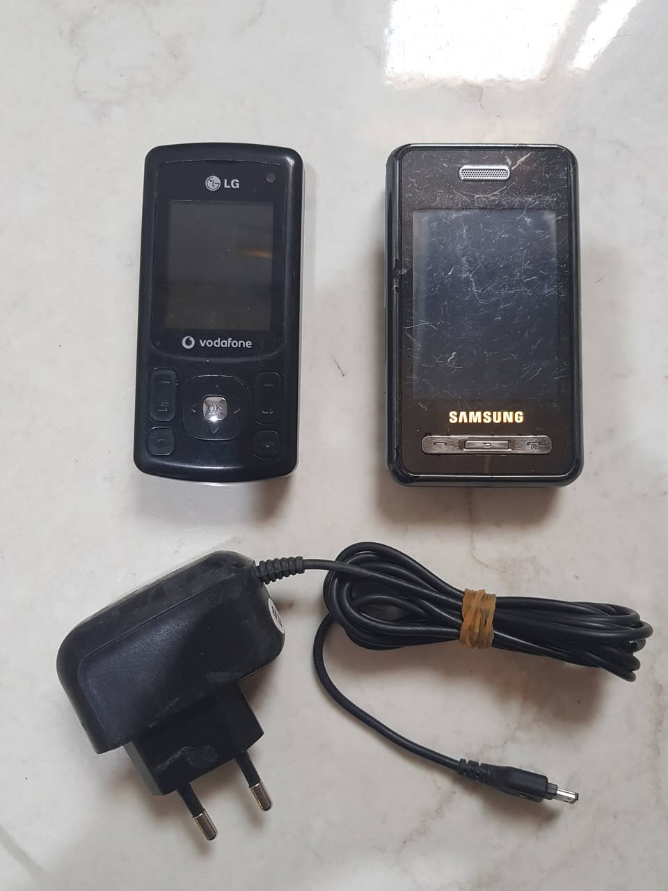جهازين سامسونگ + LG قيم وأخذ فحم
سامسونگ مع شاحنتة نقص بطارية
ال LG بي بطارية نقص شاحنة
أبيع فحم قيم وأخذ
***********

