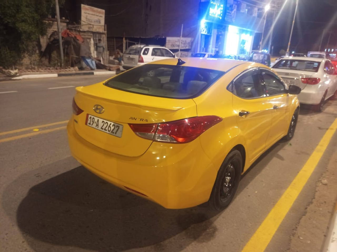 النترا موديل ٢٠١٣ امريكي مواصفات فول ضربه جاملغ الخلفي فقط مصفره هيئه وغرامات
السعر 107 بيه مجال 
الاستفسار ***********
