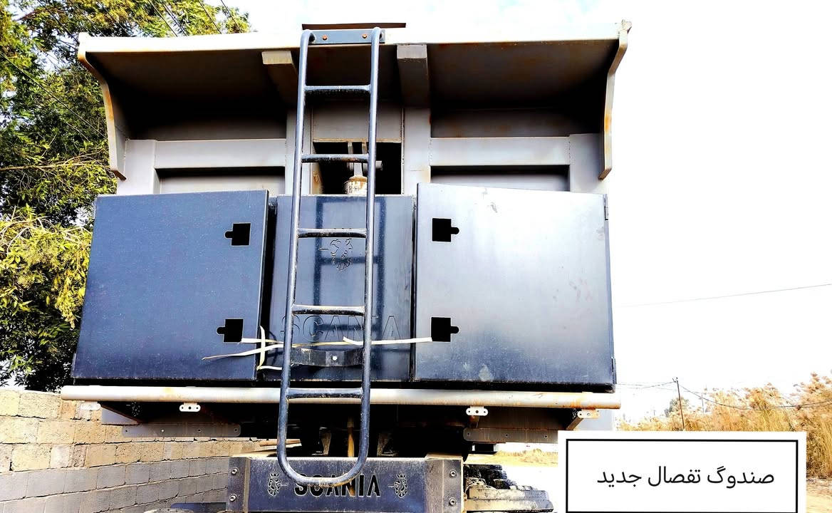 سلام عليكم مقطوره علم للبيع 4دناكير سربس برماخ 90 الطول 6،75 سم شاصي 14تايرات نص عمر مكفوله مقطوره نضيفه حيل السعر اتصل ***********
