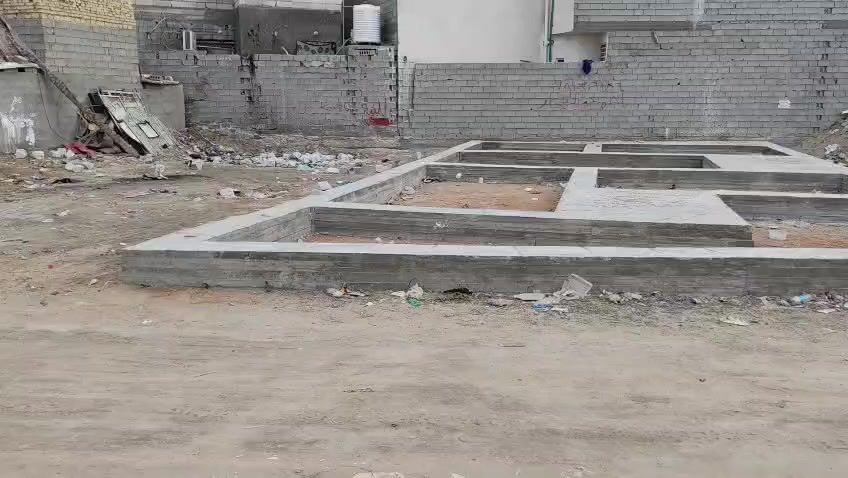 السلام عليكم قطعة 200 متر للبيع مدكوكة رباط قرار 25 العنوان كربلاء قرب مجمع الدله السعر 55 وقابل للتفاوض تفاصيل كامله بل فيديو / ***********
