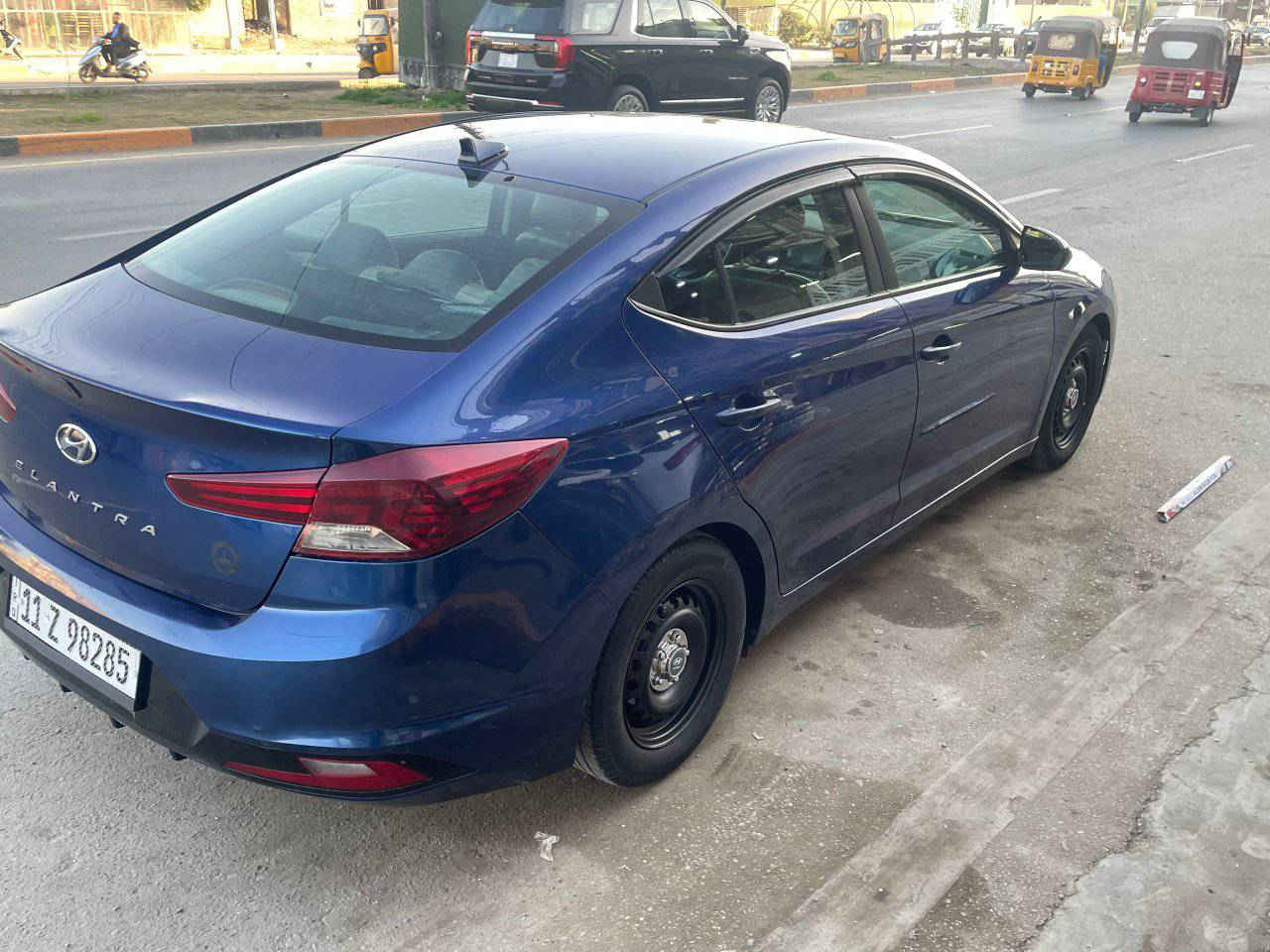 سلام عليكم الإنترة 2019 وارد امريكي حادث بسيط  بين بابين صفحت السائق دعديل صور الحادث وسونار مرفقة داخل المنشور فقط رايباك بردة فقط ليبل واحد بجم جنطة كبس شركة مكينة وكير كفالة حدادية تخم تاير جديد كهربائيات كلة شغال منضومت غاز جديدة بسمي رقم دولي بغداد استخدام شخصي السيارة السعر 134$ جاحزة بدون اي نقص بغداد حي اور التوصل على ارقم او وتساب ***********
