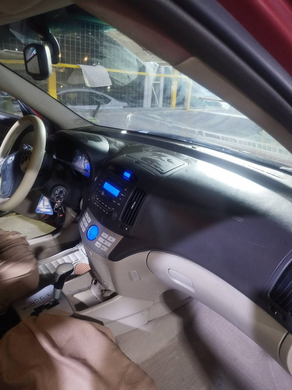 السلام عليكم ورحمة الله 
افانتي متوئم طبق الاصل 
موديل 2011 
السعر 47 
العنوان ميسان 
الاستفسار ***********
