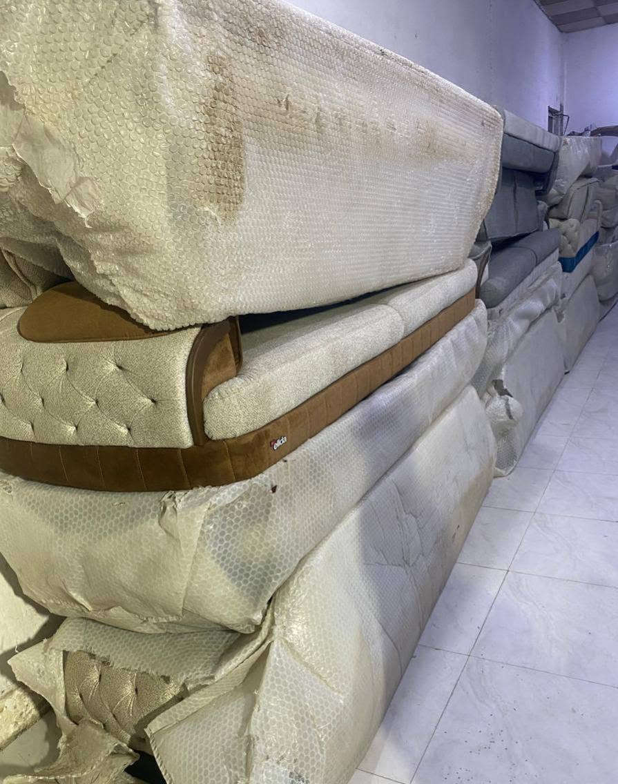تم تنزيل التخم التركي المستورد
🛋️ تخم تركي سرير 🇹🇷
✔ 10 مقاعد فخمة بجودة عالية وتصميم راقٍ
✔ الخشب: زان بالكامل، متين وقوي
✔ القاعدة: خشب زان لمتانة إضافية
✔ الإسفنج: سوفت طبي مريح جدًا، مثالي لأصحاب الوزن الثقيل

🚚 التوصيل: مجاني حتى باب البيت!

💥 لأصحاب الذوق الرفيع وعشاق الأناقة! 💥
       اجعل منزلك أكثر فخامة وتميزًا 

📢 متوفر تجهيز جملة ومفرد

📍 العنوان:  ناصريــــــة  شــــارع 30
              مجمع علي الشويلي 
              مجاور مكتب الصدرين للعقار

*********** 
***********
