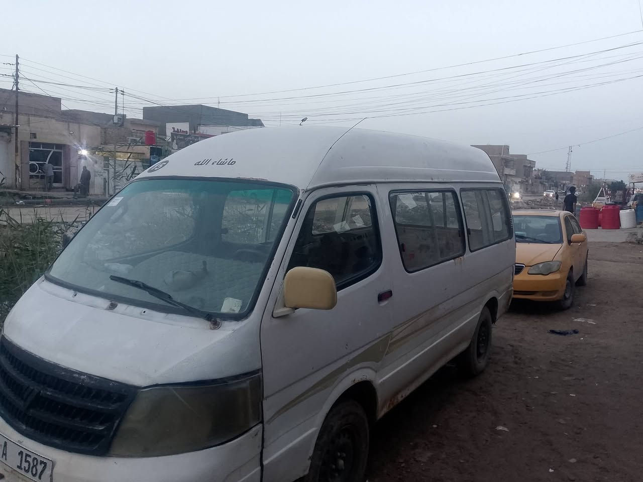 فاتون قماره عاليه موديل 2008 رقم انجليزي 
كير محرك كرفان كاز 
السعر 50 وبيها مجال العنوان بابل حي العسكري شارع 80
قرب مخبز مهند 
***********
