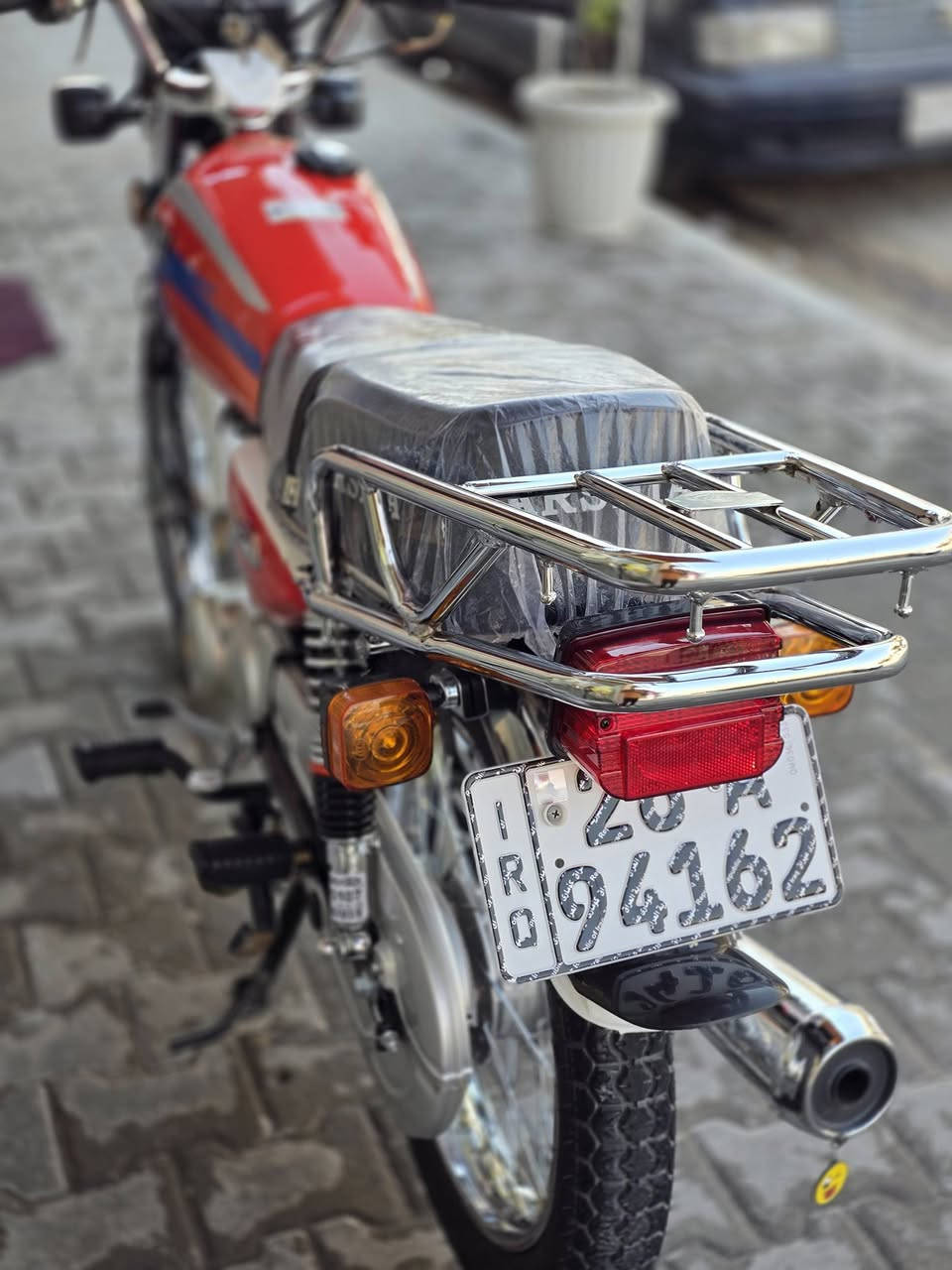 السلام عليكم 
للبيع امتياز اصولي مرقم بأسمي صارله تقريب 4اشهر من طالعة من الوكيل بيه فقط ولفات مبدل فقط ولفات 
محرك ناعم شلعة ومعدل تجي تفحص وتقتنع وتاخذ 
شاصي موديل 2013  
تاخذه كلشي ما تصرف عليه 
سعر مليون 400 وبيه مجال شراي تعال خاص وتدلل مكاني نجف مو شراي اعبر المنشور والله ويااك


**إذا كنت صاحب هذا الإعلان وتريد حذفه لأي سبب، رجاءا أرسل رسالة إلى الدعم الفني**