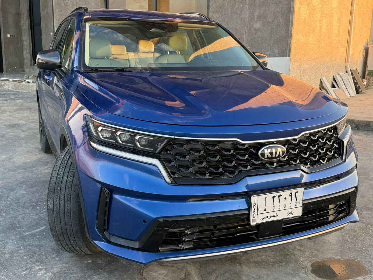 السلام عليكم سورنتو للبيع موديل 2021فول ماعدا الفتحه محرك 2500تيربوا رقم بابل السياره نظيفه أنا مكلف فقط بالنشر الاتصال على الرقم ‭0775 360 7666‬
