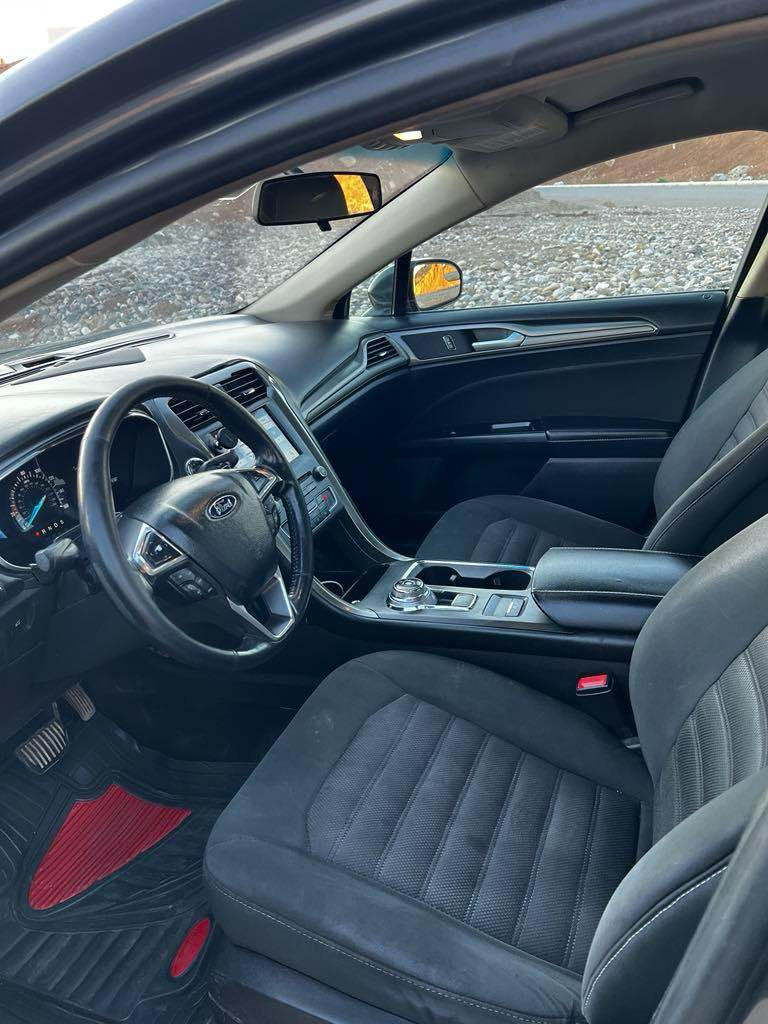 فورد فیوژن 2017 
فیوژن 2017 se فول مواسفات بدون سلایت  كوشن هیتر و كهربائي شاشة كبير سترن فول تحكم تحدید سرعە شفت و گیر ماوس 3 شاشة تبرید لمس و تبرید مركزي  گیر و محرك تبرید بشرط  450 الف غرامة 92 الف مایل ماشي 
زاخو 
سعر 100$ 
☎️ *********** ☎️ زاخو, دهوك
