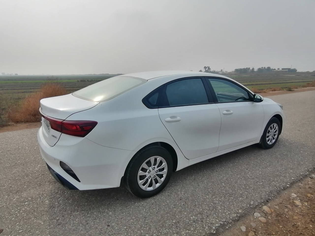 السلام عليكم سيراتو للبيع موديل 24 كفاله عامه رقم اربيل قطعتين تبريد مكينه 2000 ماشيه 31 باسم شركه تريد تحويل تريد الوكاله السياره جاهزه من كلشي مكان السياره واسط الصويره الشراي يتصل *********** مراوس سيراتو فقط
