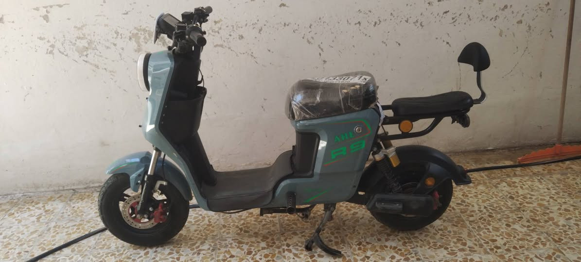 R9 2026حيل نضيف استخدام قليل ماطور نشط الئ درجة البطاريات شرط ولي ام الختم 2026 السعر430
الرقم ***********

