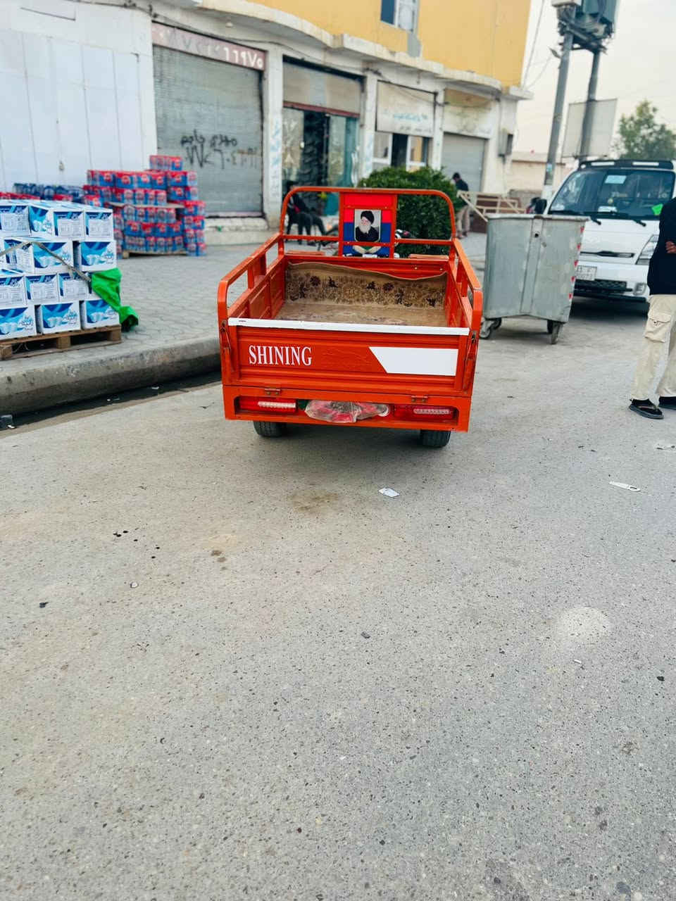 سلام عليكم ستوتة موديل ٢٠٢٣طالعةب٢٠٢٤/٩/مكفولة وراق سكنر***********
