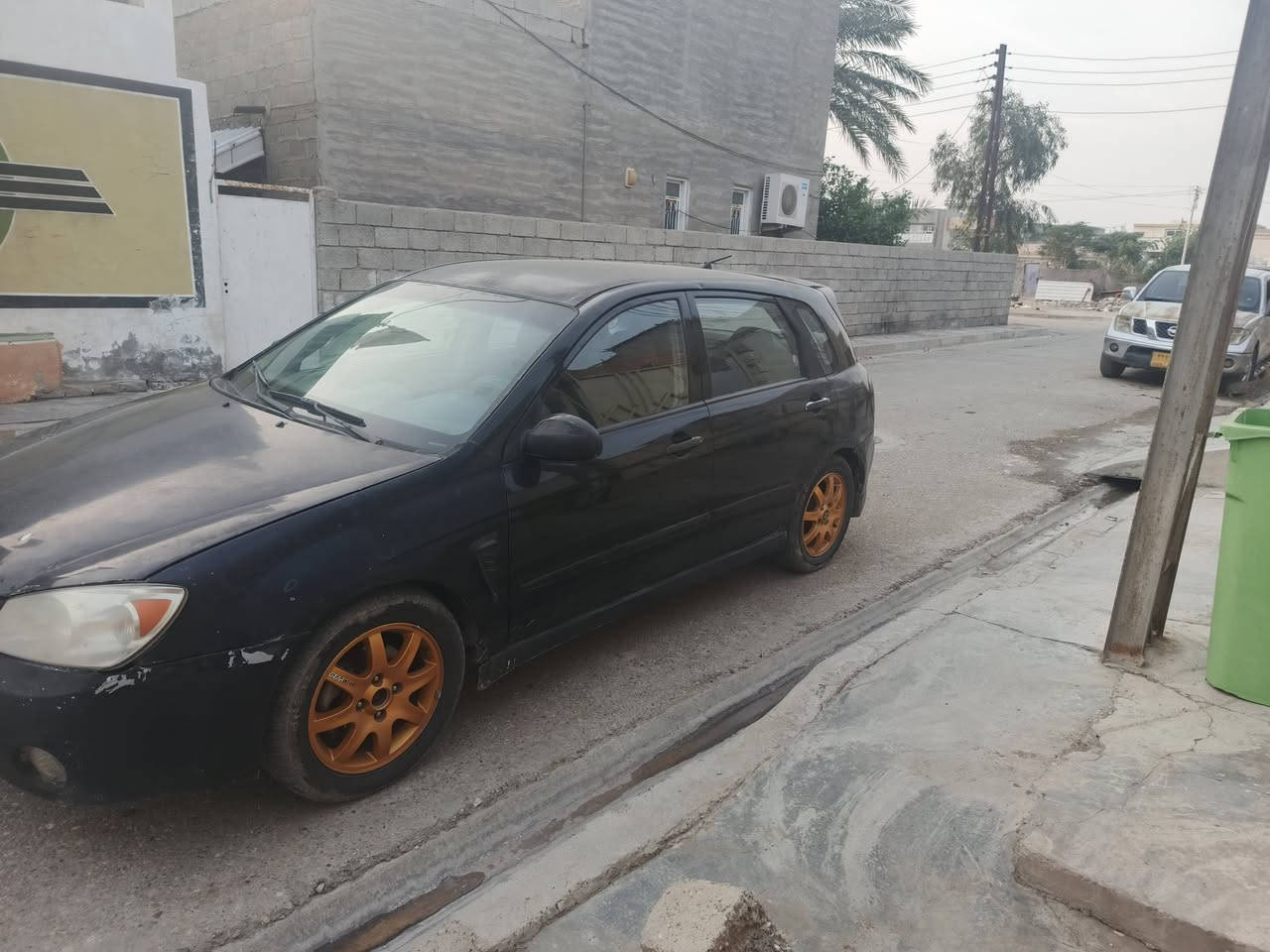 كيا سبكترا ٢٠٠٦ محرك ٢٠٠٠ كير اوتماتيك تبريد تدفئة شغال رقم بغداد باسمي السيارة خير من الله، البيع بسعر ٦٠ ورقة وبيها مجال رقمي *********** مكاني ديالى بلدروز
