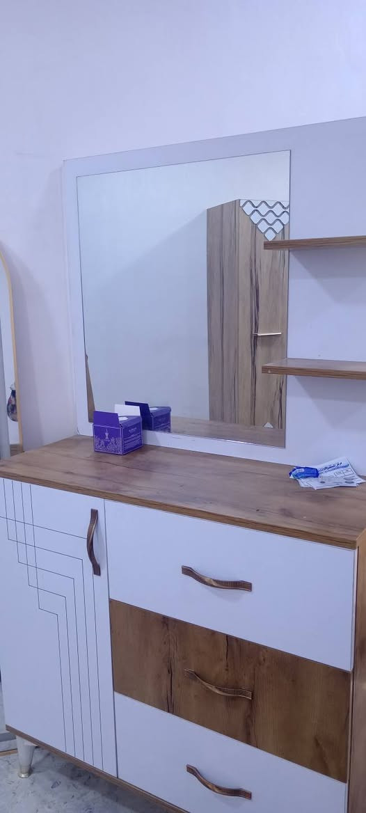 ٣ قطع كنتور وميز وجربايه ام نفر ع ٣٠٠ / زعفرانيه


**إذا كنت صاحب هذا الإعلان وتريد حذفه لأي سبب، رجاءا أرسل رسالة إلى الدعم الفني**