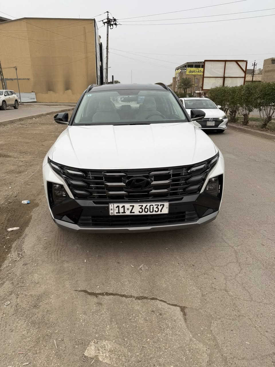 :

—

🚗 للبيع توسان موديل 2025
🎨 تو كلر
📍 الماشي: 30 ألف كم

✨ السيارة بدون صبغ
❄️ بيها بارد خفيف بالبنيد

🔥 فول مواصفات:
🪑 كراسي تبريد
⚡ كراسي كهرباء
📦 صندوق كهرباء
🛞 جنوط ويل 19

💰 السعر: 225
📝 الورق جاهز
🤝 بيها مجال للتفاوض المعقول

📍 المكان: بغداد – زيونة
📞 ***********
