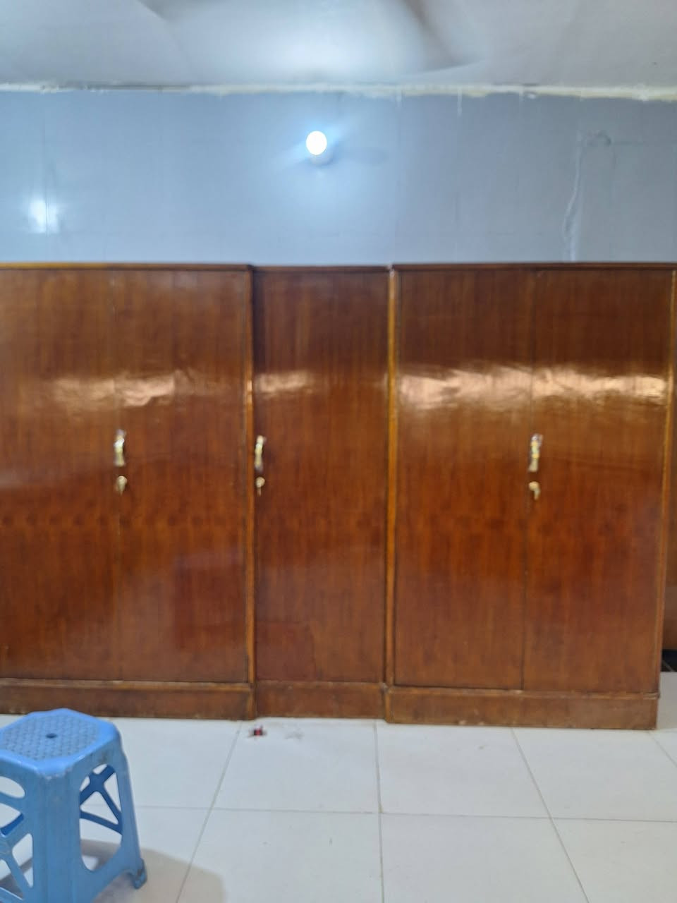 للبيع كنتور أبو ٥  وميز مرايه السعر ١٧٥


**إذا كنت صاحب هذا الإعلان وتريد حذفه لأي سبب، رجاءا أرسل رسالة إلى الدعم الفني**