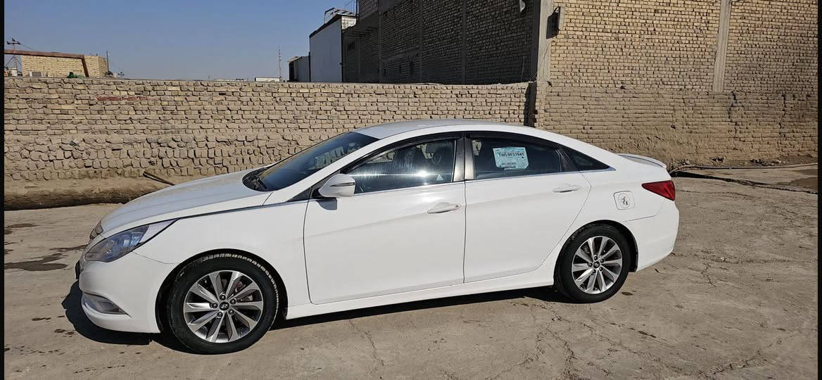 السلام عليكم 
سوناتا 2014 
رقم سليمانيه الدولي يعني(21)
بسمي مداور ثاني يوم 
مكينه 2400
مكينه وكير وتبريد خير من الله تبريد منضومه جديده
تخم تاير جديد 
حداديه جديده 100/100
حساس خلفي كامره مرايات شفط وهواي مواصفات 
بصمه تشغل عن بعد 
بيه بس البنيد مبدل 👉
سونار موجود ويه  الصور ،👉
$130وبيه مجال 
مكاني دوانيه 
0781125856
حمودي ابو رقيه


**إذا كنت صاحب هذا الإعلان وتريد حذفه لأي سبب، رجاءا أرسل رسالة إلى الدعم الفني**